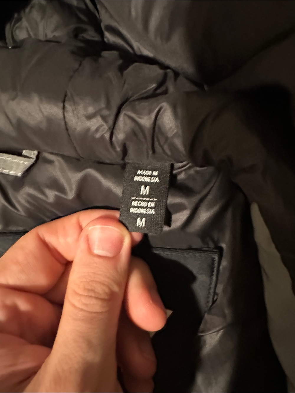 DKNY 3M Reflective Hooded Puffer Jacket - Picture 4 of 5